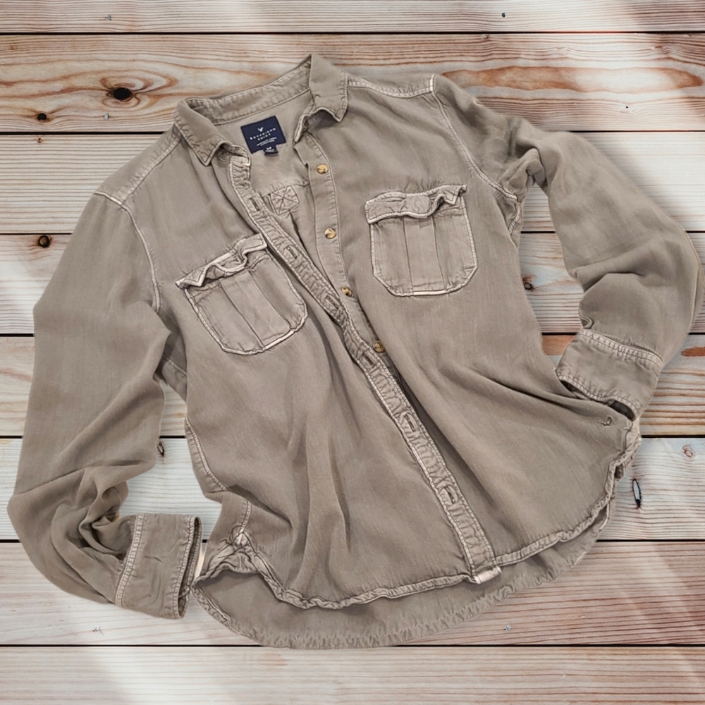 American Eagle Outfitters Boyfriend Shirt Button Down Shacket Size Small